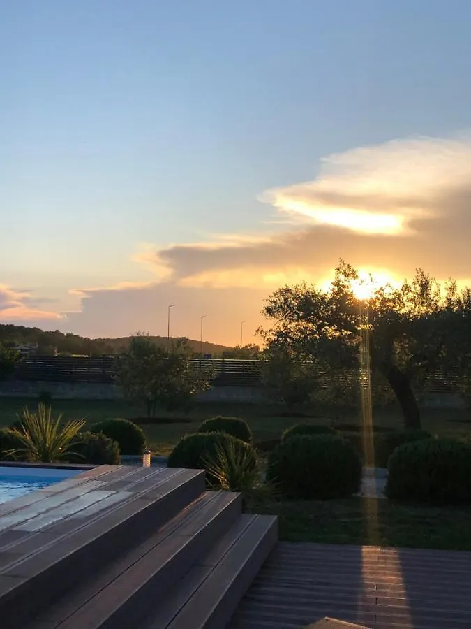 Villa Sessa Rovigno 0*,  Croazia