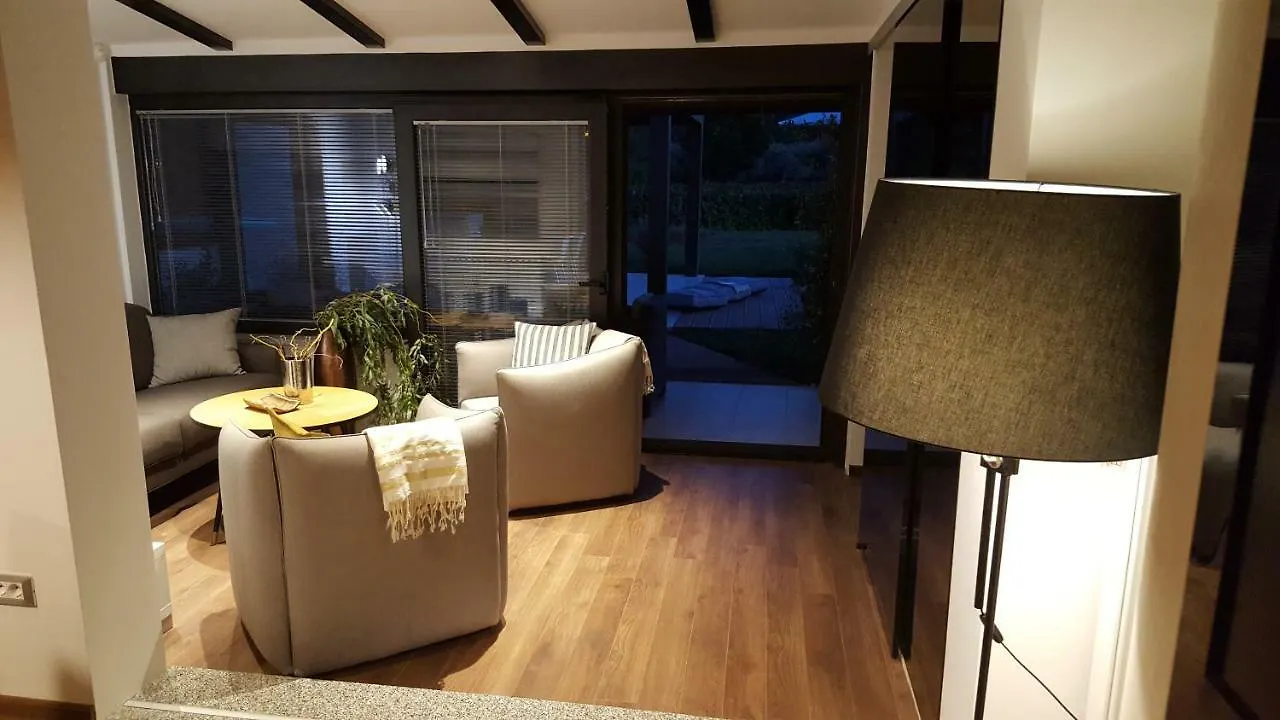 Villa Sessa Rovigno 0*,  Croazia